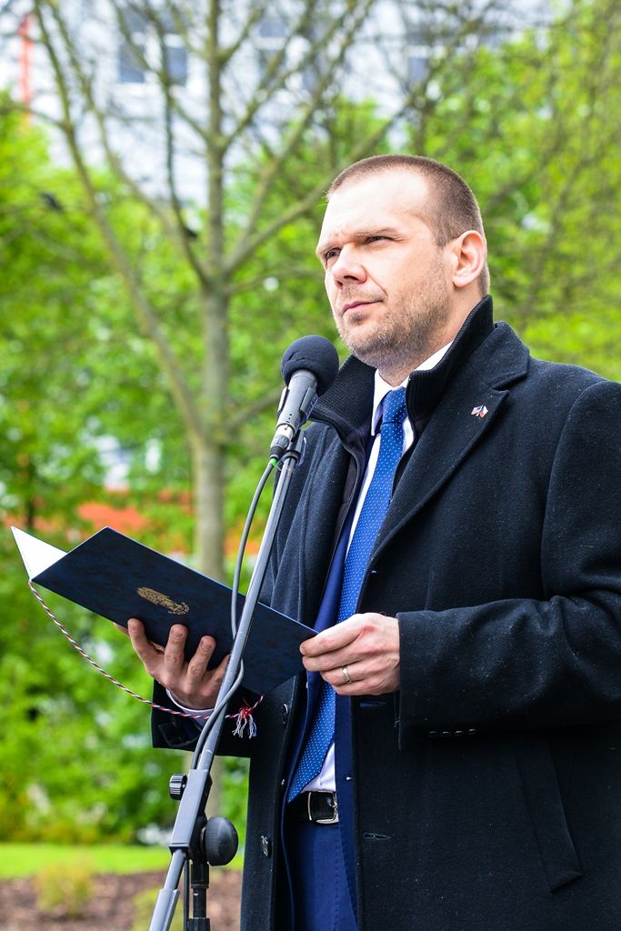 Slavnosti svobody 2017 - Pietní akt na nám. Míru (foto: M. Pecuch, 5.5.2017)