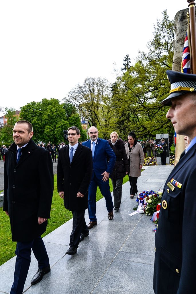 Slavnosti svobody 2017 - Pietní akt na nám. Míru (foto: M. Pecuch, 5.5.2017)
