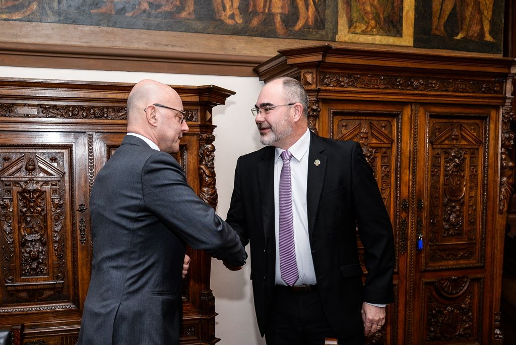 Slavnosti svobody 2017 - Přijetí velvyslanců USA a Belgie na plzeňské radnici a následný pietní akt (foto: M. Pecuch, 6.5.2017)