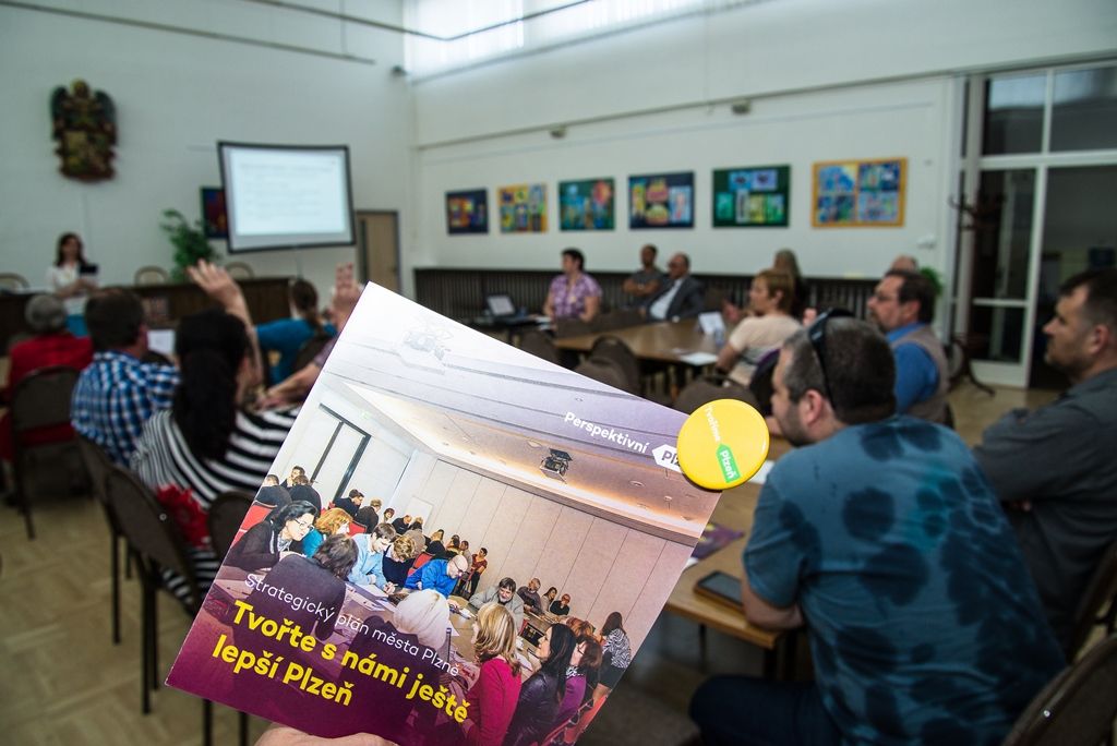 Primátor města diskutoval s občany o novém Strategickém plánu Plzně (foto: M. Pecuch, 16.5.2017)