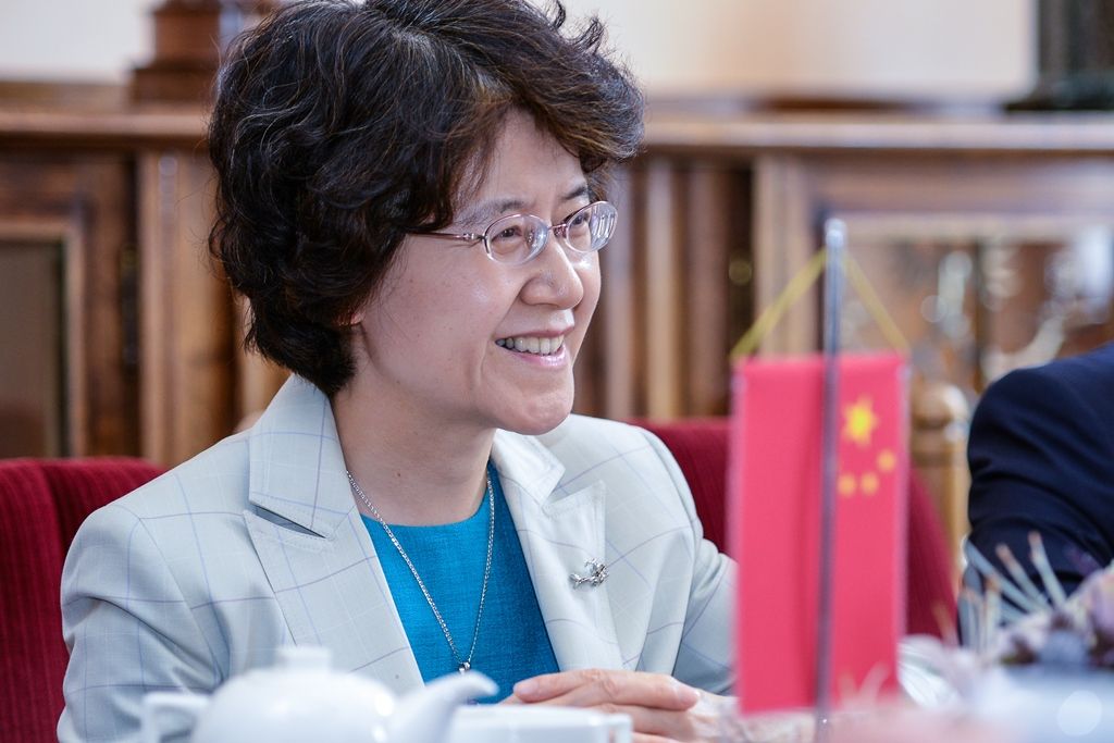 Setkání primátora s čínskou velvyslankyní (foto: M. Pecuch, 29.5.2017)