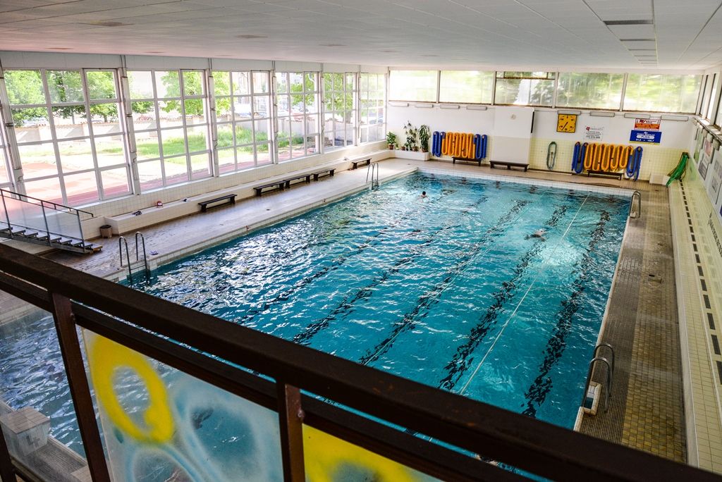 Dotace města pomáhají sportovním klubům, v bazénu SK Radbuza bude díky nim čistší voda