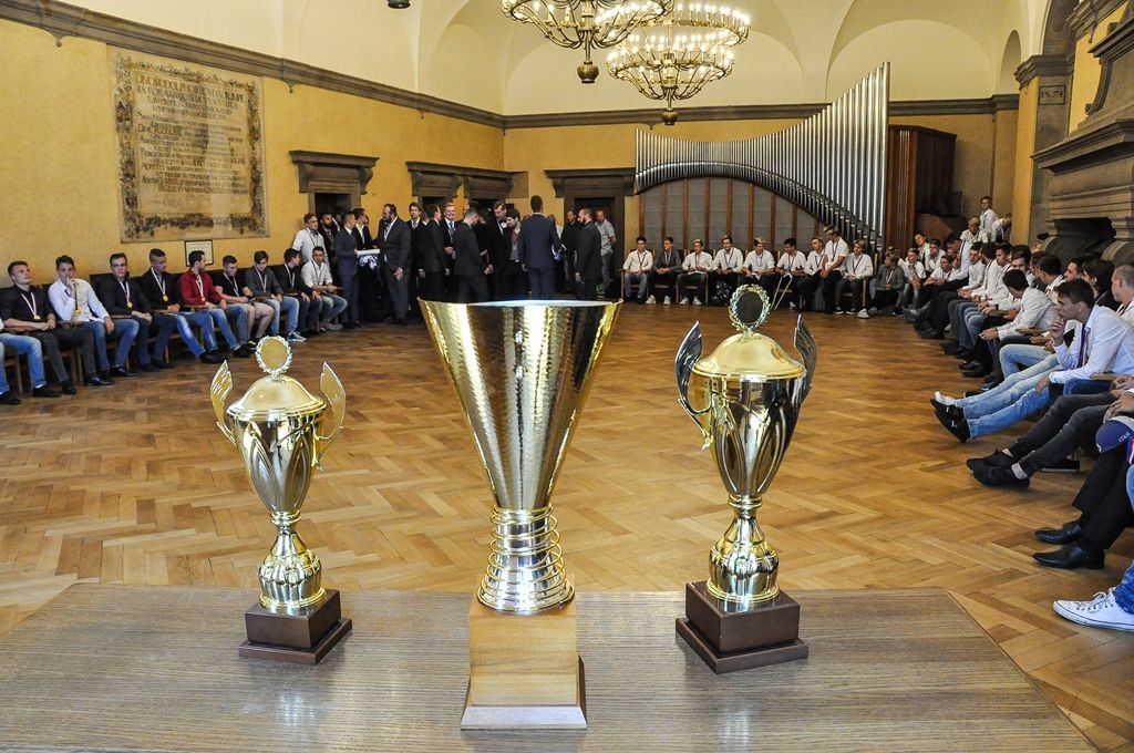 Úspěchy mladých hokejistů HC Plzeň 1929 ocenilo vedení města Plzně (foto: M. Pecuch, 14.6.2017)