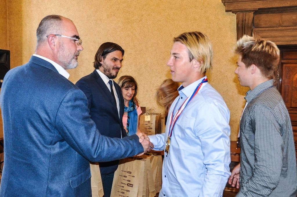 Úspěchy mladých hokejistů HC Plzeň 1929 ocenilo vedení města Plzně (foto: M. Pecuch, 14.6.2017)