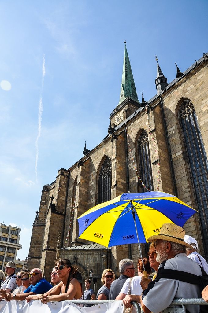 Plzeň poprvé zažila exhibiční přehlídku čestných stráží středoevropského regionu (foto: M. Pecuch, 22.6.2017)