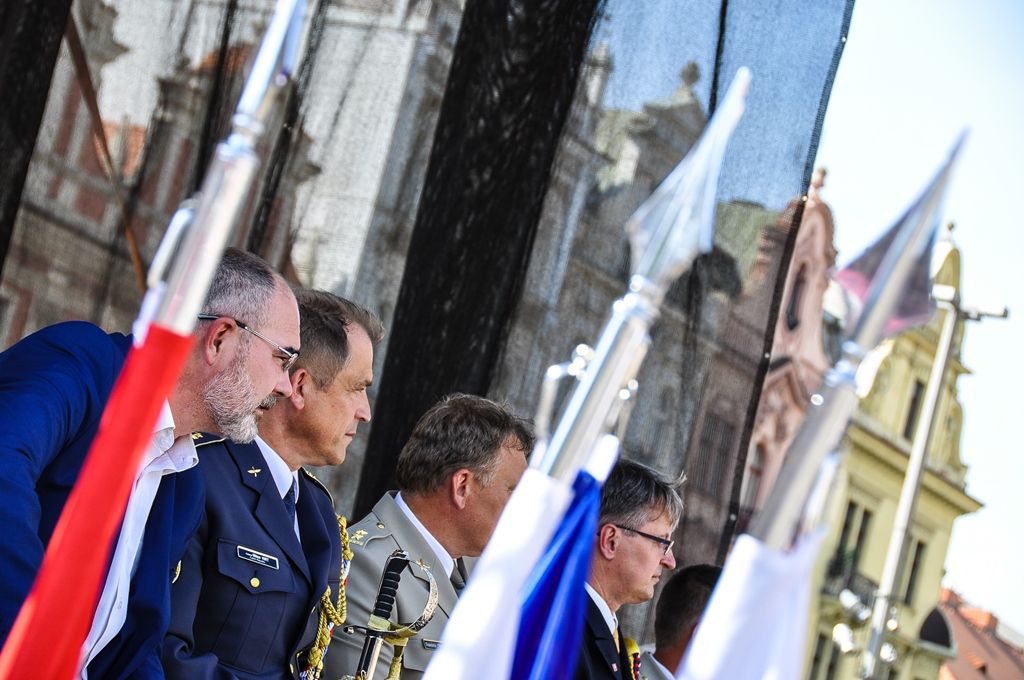Plzeň poprvé zažila exhibiční přehlídku čestných stráží středoevropského regionu (foto: M. Pecuch, 22.6.2017)