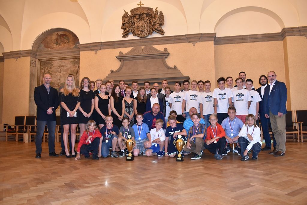 Úspěšné mladé sportovce přijali na radnici zástupci města Plzně