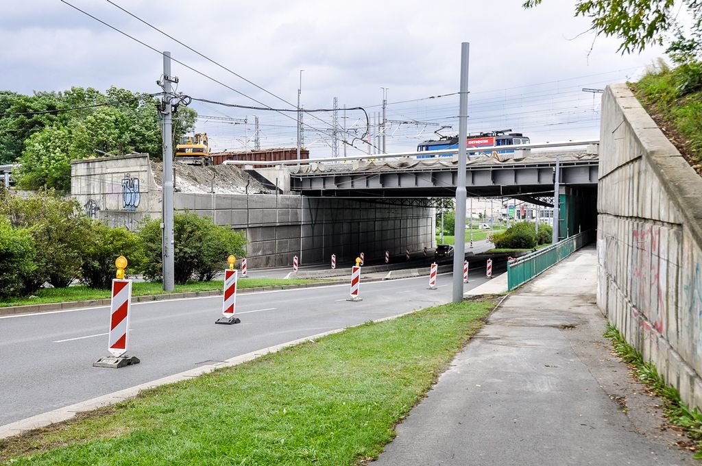 Rekonstrukce železničního mostu Gambrinus (foto: M. Pecuch, 25.7.2017)