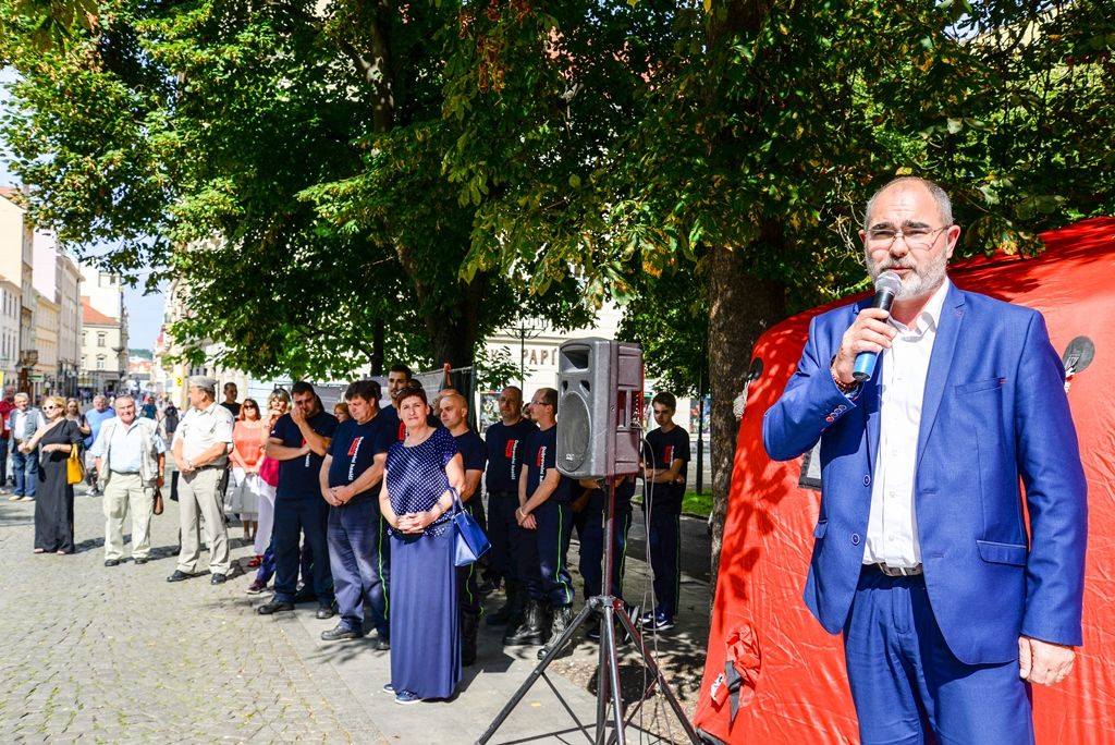 Výstava dobrovolných hasičů připomíná povodeň před 15 lety (foto: M. Pecuch, 24.8.2017)