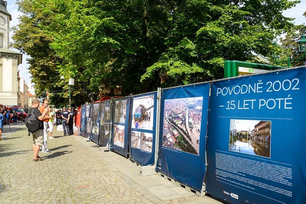 Výstava dobrovolných hasičů připomíná povodeň před 15 lety (foto: M. Pecuch, 24.8.2017)