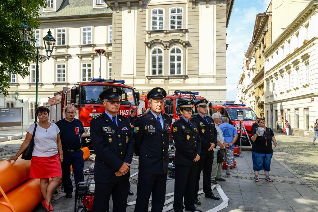 Výstava dobrovolných hasičů připomíná povodeň před 15 lety (foto: M. Pecuch, 24.8.2017)