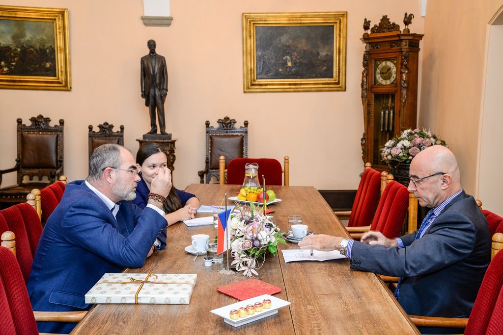 Přijetí J. E. Grégoira Vardakise (foto: M. Pecuch, 6.9.2017)