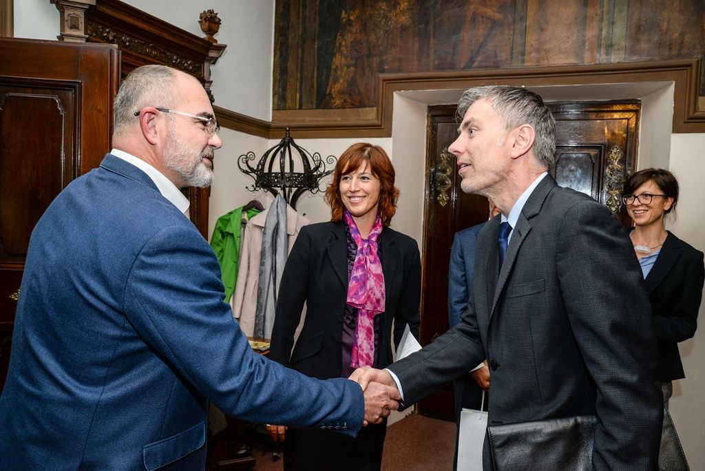 Město chce spolupracovat s Nory na projektech Smart City