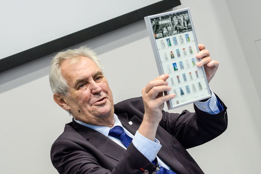 Prezident si prohlédl spalovnu odpadu v Chotíkově (foto: M. Pecuch, 18.10.2017)