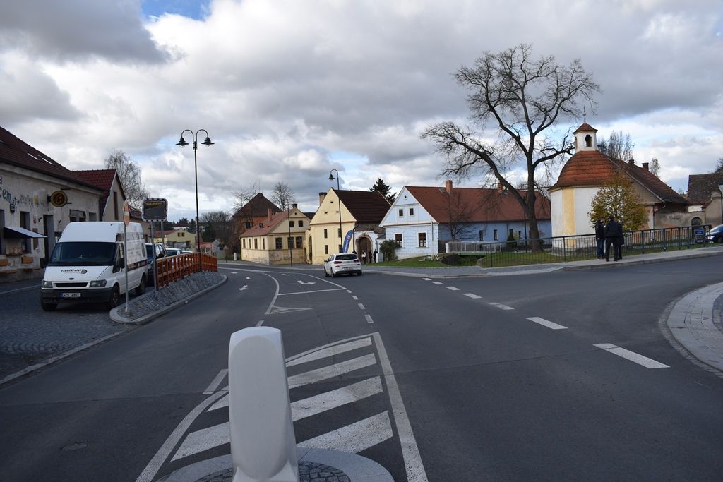 Zrekonstruovaná Letkovská ulice (foto: A. Jarošová, 31.10.2017)