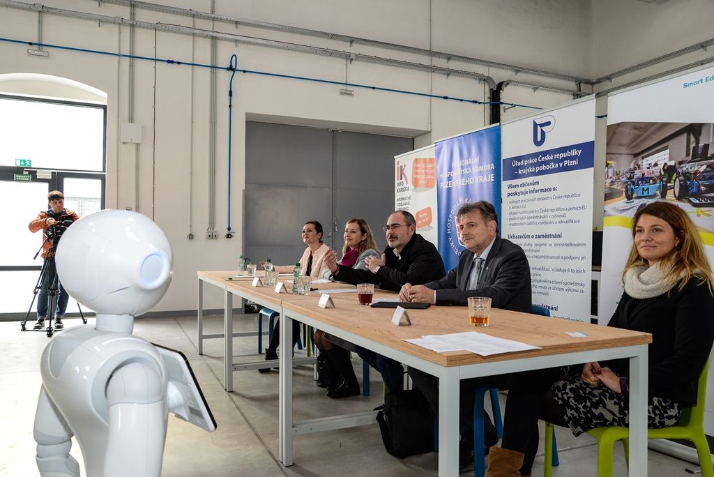 Tisková konference k Posviť si na budoucnost (foto: M. Pecuch, 2.11.2017)