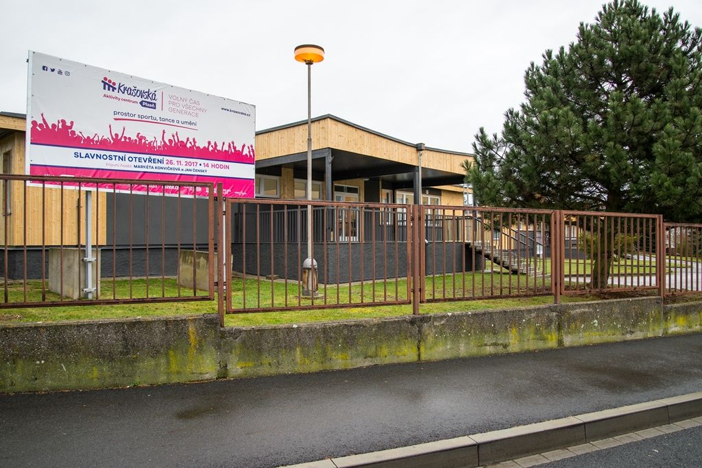 Nové centrum pro sport, tanec a umění Krašovská Aktivity centrum Plzeň (foto: M. Pecuch, 21.11.2017)