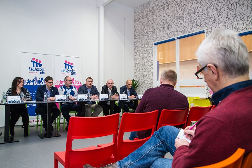 Nové centrum pro sport, tanec a umění Krašovská Aktivity centrum Plzeň (foto: M. Pecuch, 21.11.2017)