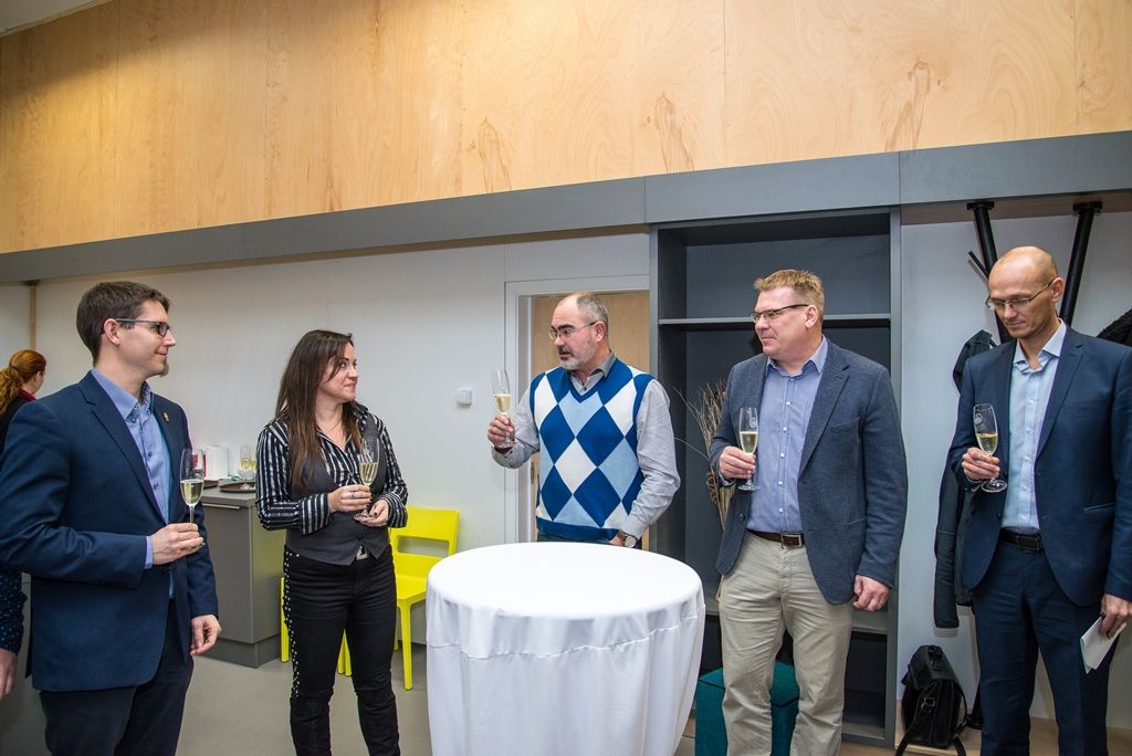 Nové centrum pro sport, tanec a umění Krašovská Aktivity centrum Plzeň (foto: M. Pecuch, 21.11.2017)