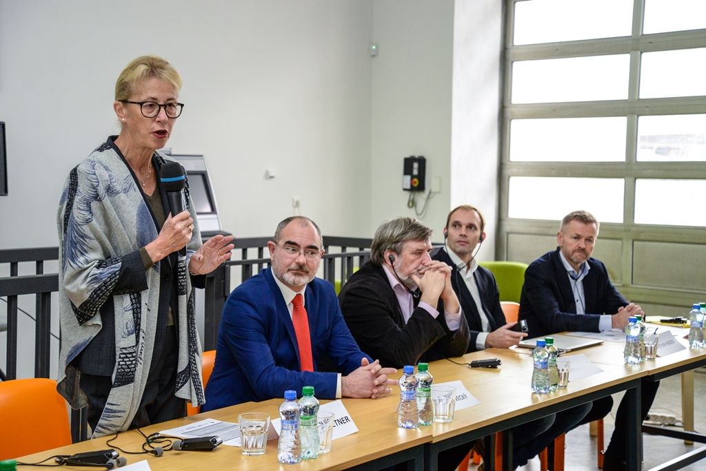 Konference Smart City Mobility (foto: M. Pecuch, 28.11.2017)