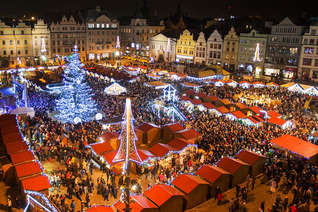 Vánoční strom v Plzni (foto: M. Chaloupka, 3.12.2017)