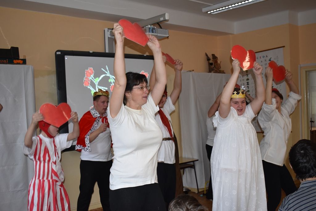 Primátor navštívil mikulášskou besídku dětí ze speciální školy (foto: E. Barborková, 5.12.2017)