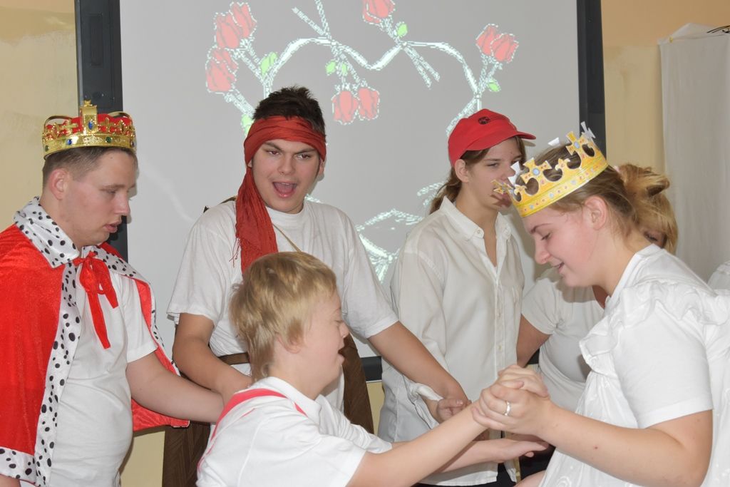 Primátor navštívil mikulášskou besídku dětí ze speciální školy (foto: E. Barborková, 5.12.2017)