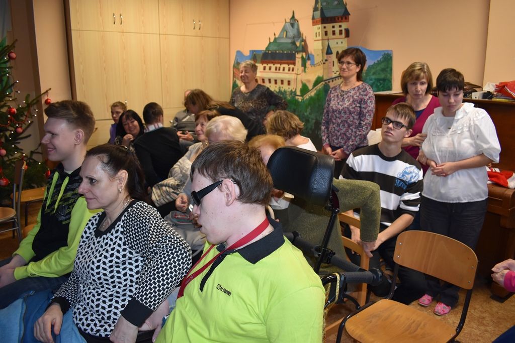 Primátor navštívil mikulášskou besídku dětí ze speciální školy (foto: E. Barborková, 5.12.2017)