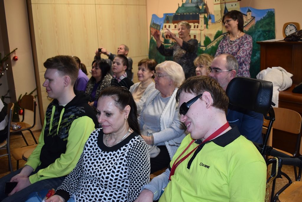 Primátor navštívil mikulášskou besídku dětí ze speciální školy (foto: E. Barborková, 5.12.2017)