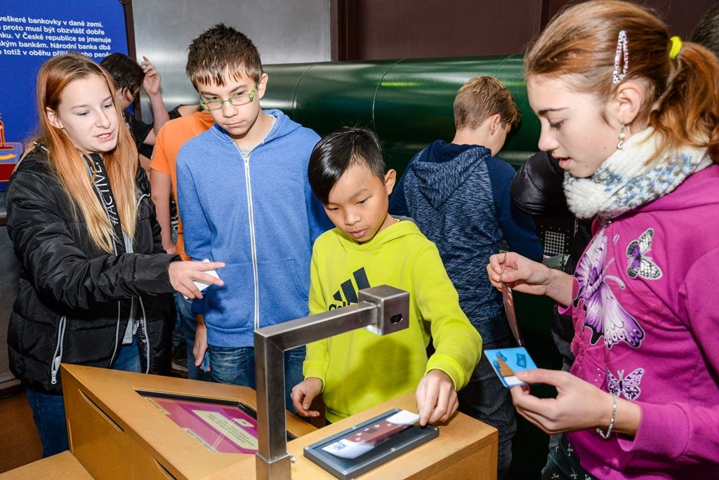 Výstava Jak se točí peníze (foto: M. Pecuch, 10.11.2017)