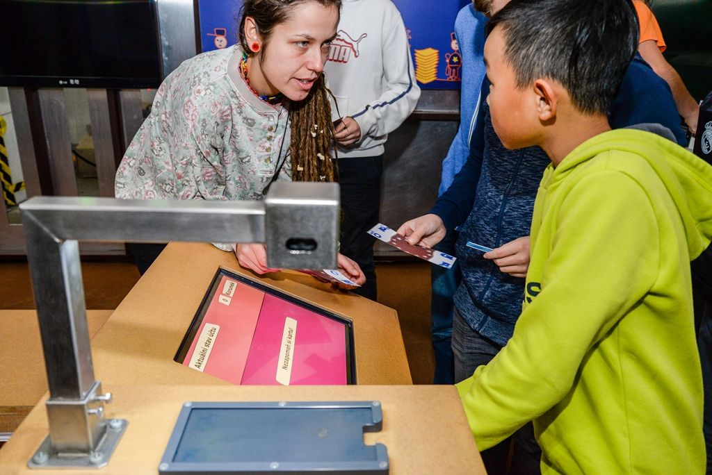 Výstava Jak se točí peníze (foto: M. Pecuch, 10.11.2017)