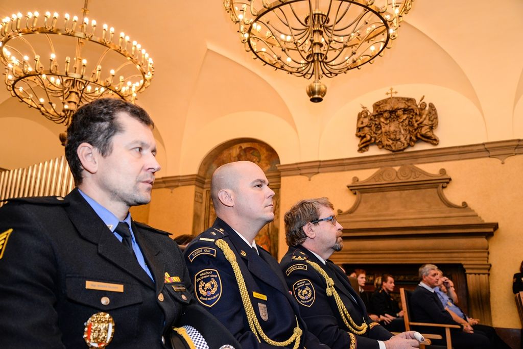 Plzeň ocenila mimořádné činy při záchraně lidského života a majetku (foto: M. Pecuch, 6.12.2017)