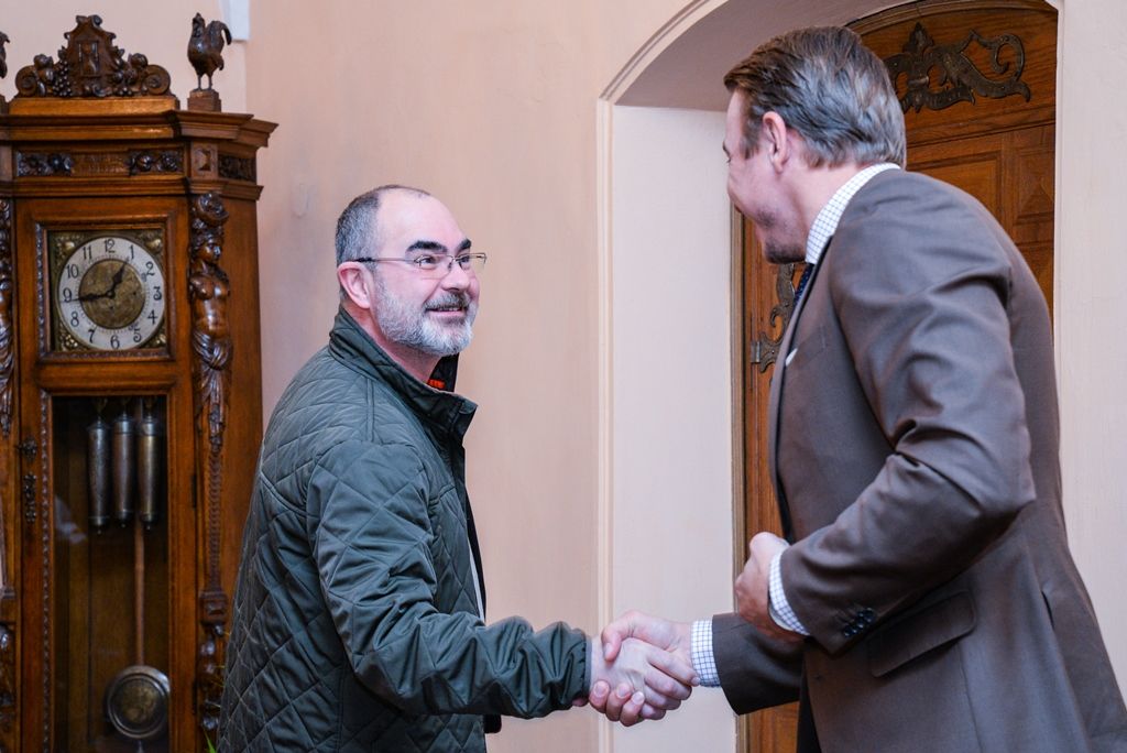 Házenkář Filip Jícha navštívil plzeňskou radnici (foto: M. Pecuch, 12.1.2018)