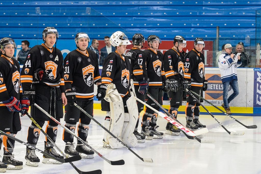 Zápas Akademiků Plzeň vs. Cavaliers Brno o postup do Play-off Evropské univerzitní hokejové ligy (foto: M. Pecuch, 6.3.2018)