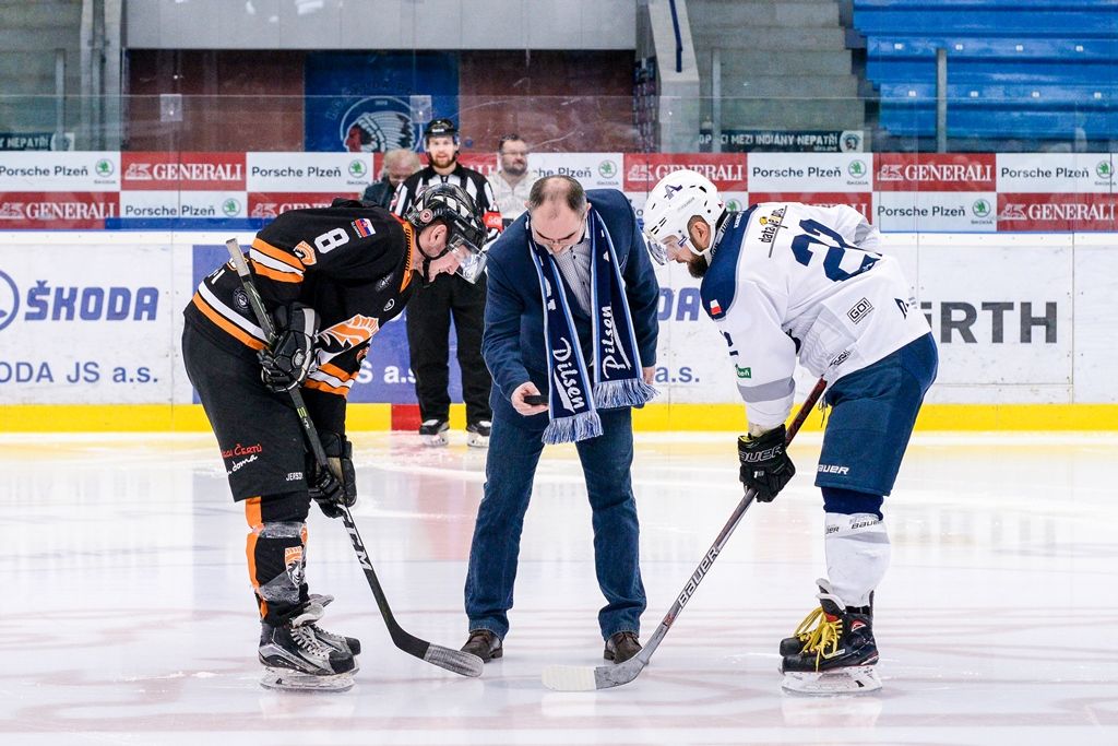 Zápas Akademiků Plzeň vs. Cavaliers Brno o postup do Play-off Evropské univerzitní hokejové ligy (foto: M. Pecuch, 6.3.2018)