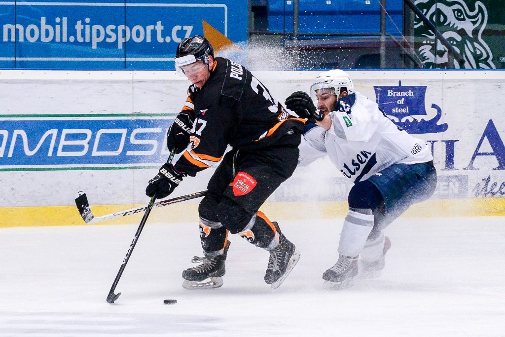 Zápas Akademiků Plzeň vs. Cavaliers Brno o postup do Play-off Evropské univerzitní hokejové ligy (foto: M. Pecuch, 6.3.2018)
