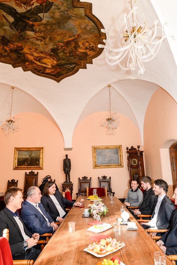 Olympionici z Pchjongčangu zavítali na radnici (foto: M. Pecuch, 21.3.2018)