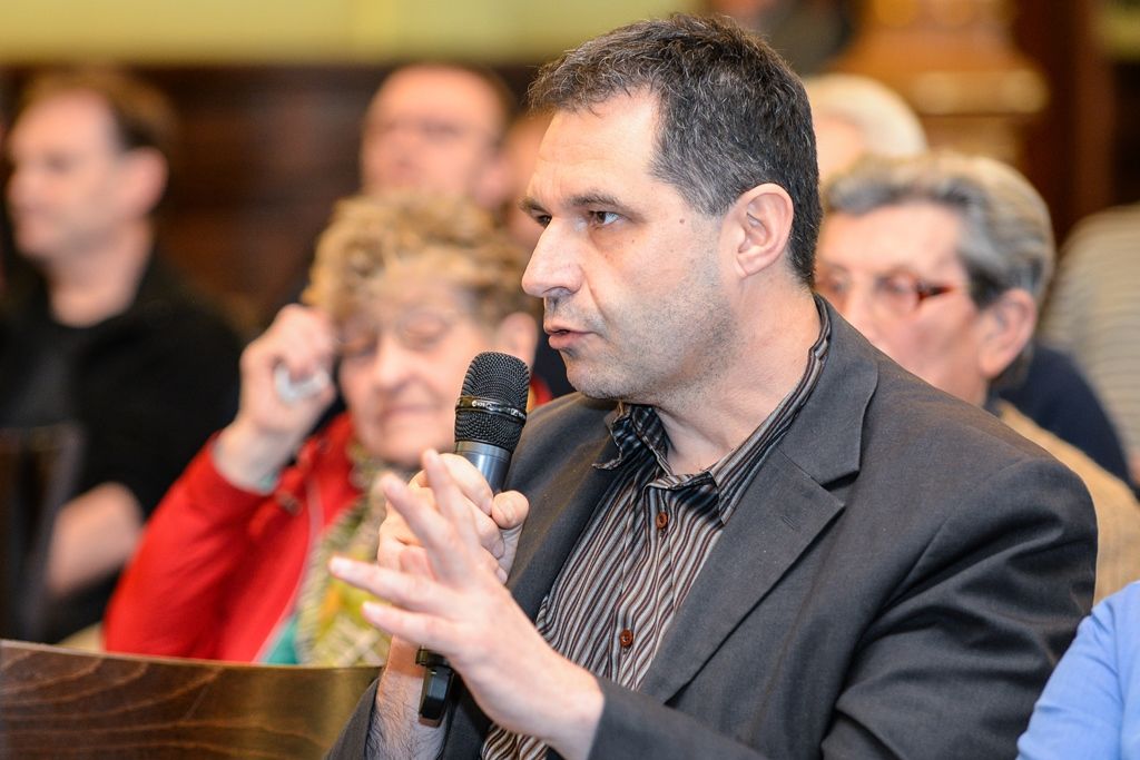 Lidé diskutovali o fúzi městské teplárny s Plzeňskou energetikou (foto: M. Pecuch, 28.3.2018)