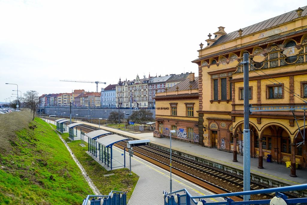 Železniční stanice Plzeň-Jižní Předměstí (foto: M. Pecuch, 4.4.2018)