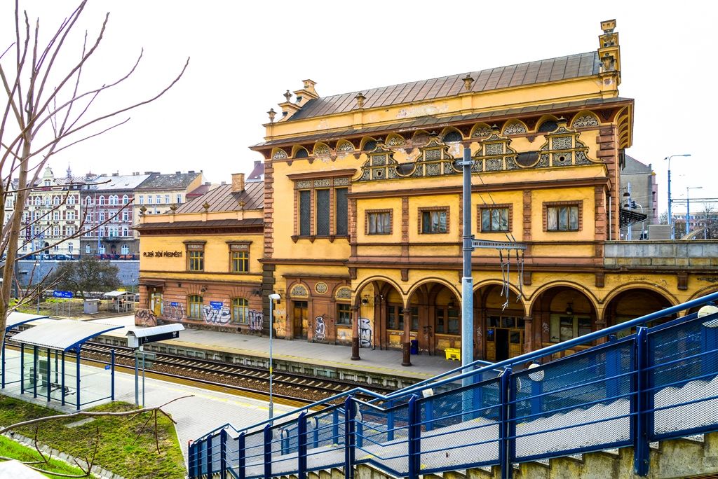 Železniční stanice Plzeň-Jižní Předměstí (foto: M. Pecuch, 4.4.2018)