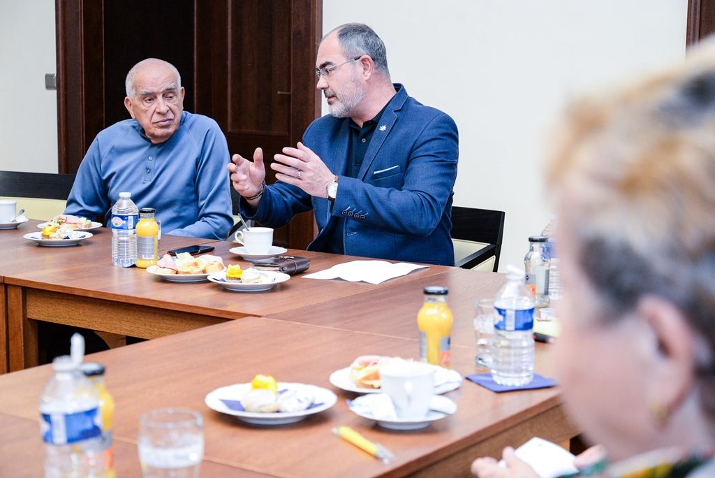 Primátor se setkal se zástupci seniorských organizací (foto: M: Pecuch, 11.4.2018)