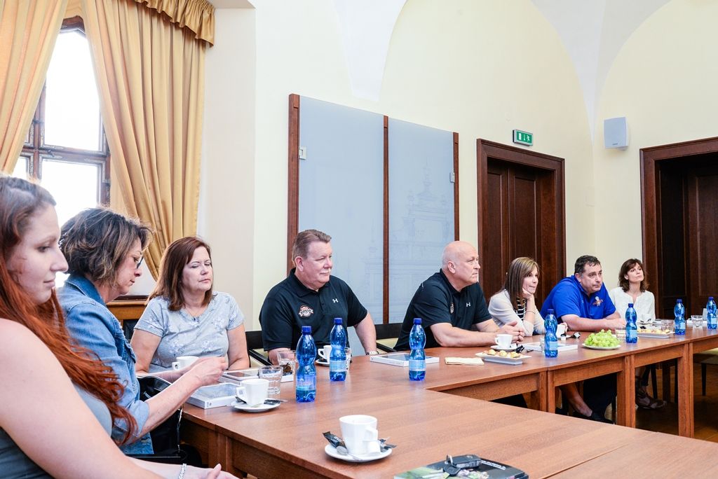 Do Plzně zavítal slavný baseballista Cal Ripken (foto: M. Pecuch, 22.4.2018)