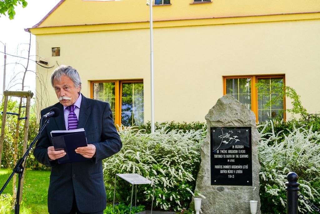 Slavnosti svobody 2018 - Pietní akt v Liticích (foto: M. Pecuch, 26.4.2018)