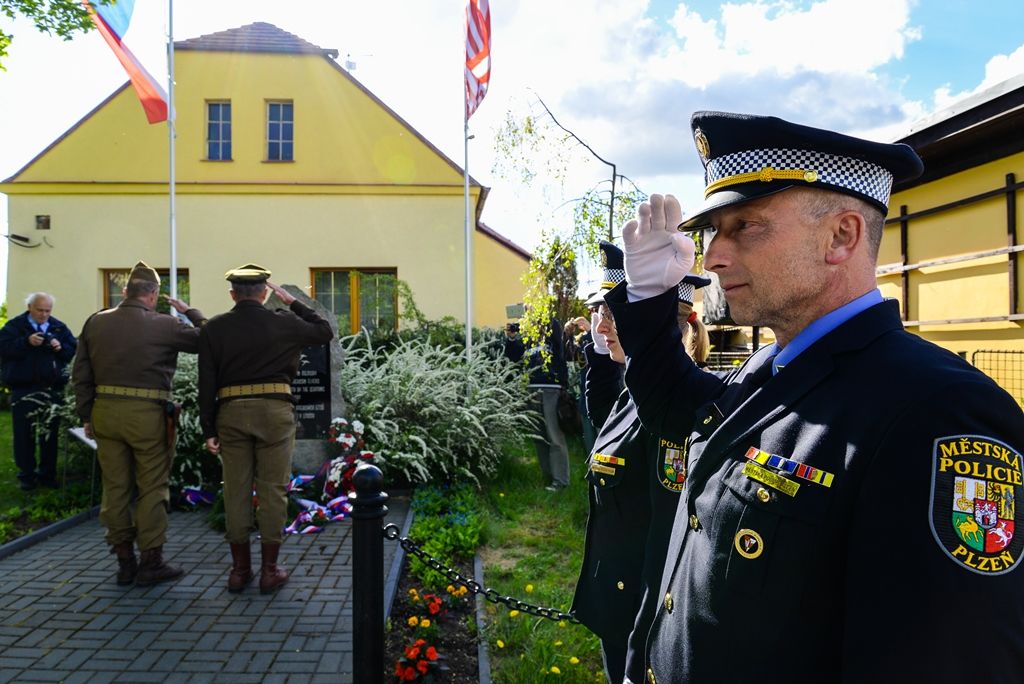 Slavnosti svobody 2018 - Pietní akt v Liticích (foto: M. Pecuch, 26.4.2018)