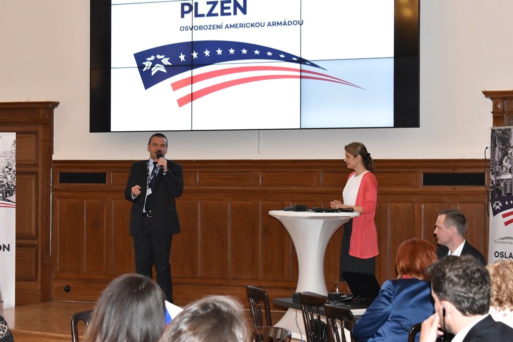 Slavnosti svobody 2018 - Prezentaci témat osvobození řešili v Plzni členové prestižní nadace (foto: E. Barborková, 3.5.2018)