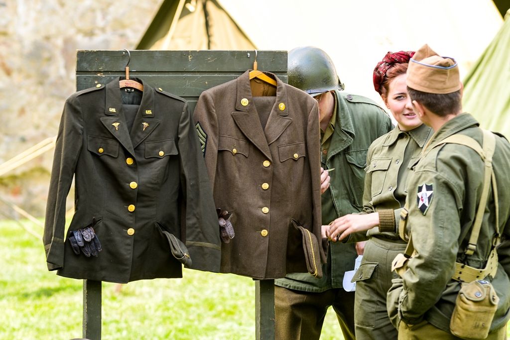 Slavnosti svobody 2018 - Nálada v dobových vojenských kempech a kolem nich (foto: M. Pecuch, 4.5.2018)