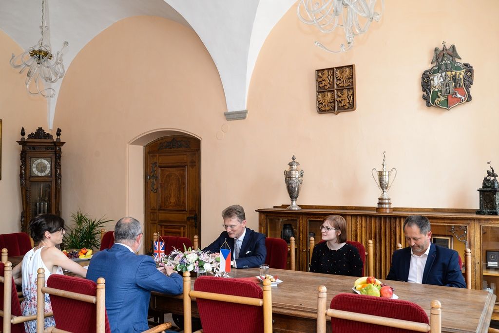 Britský velvyslanec zavítal na plzeňskou radnici (foto: M. Pecuch, 31.5.2018)