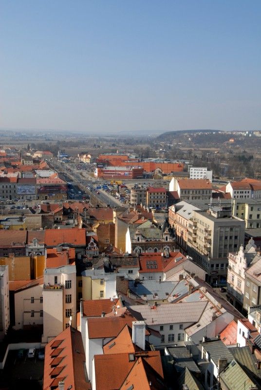 Pohled na Plzeň z věže katedrály sv. Bartoloměje (9. 3. 2011)