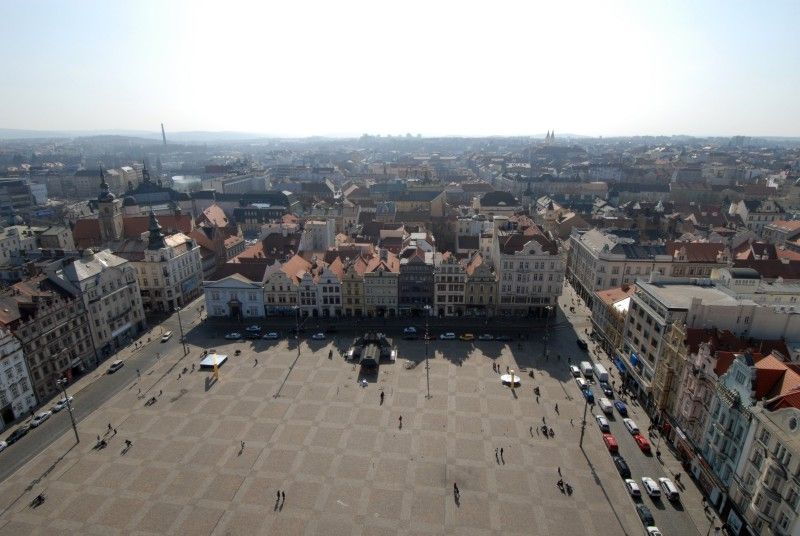 Plzeň z věže katedrály sv. Bartoloměje