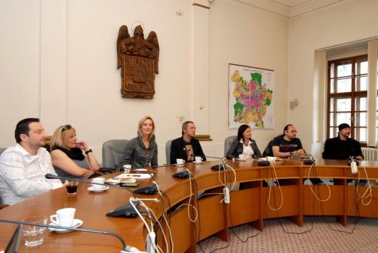 Tisková konference ke koncertu „Na podporu ženskosti“